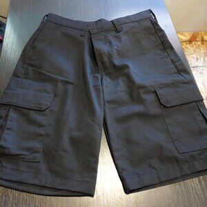 Redkap Cargo Shorts NWOT sz 30